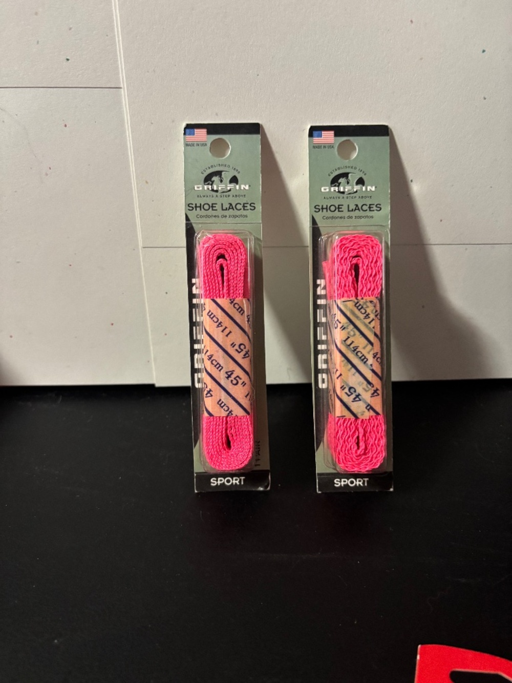 Pink sport shoe laces. x 2